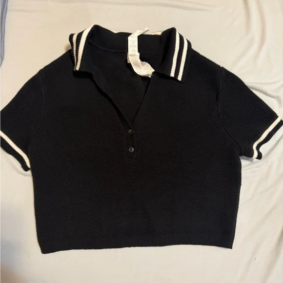 Tennis Club Sweater Knit Cropped Polo
Sold out online. - Picture 3 of 4